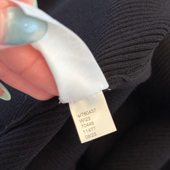 Elegant Black Long Sleeve Turtleneck dress - Picture 5 of 5